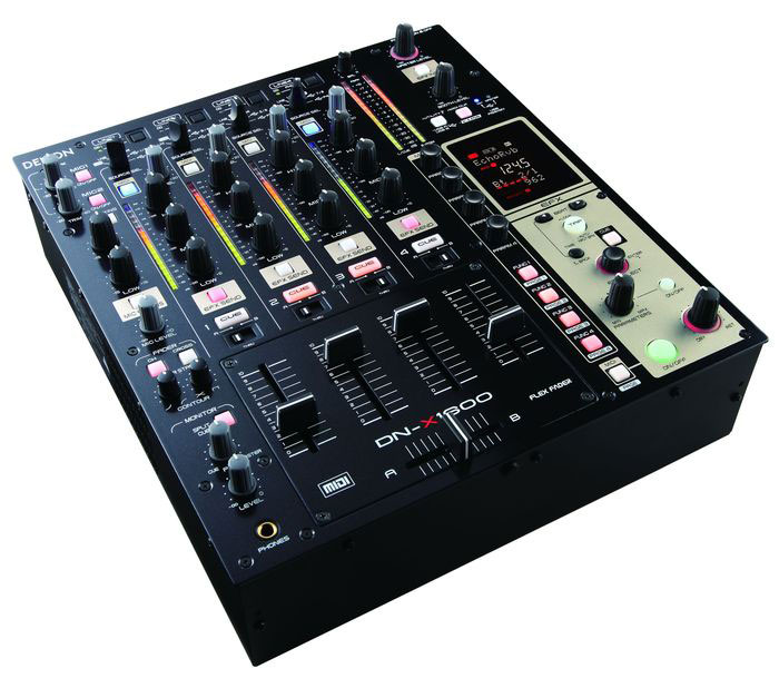 Фото Denon DN-X1600