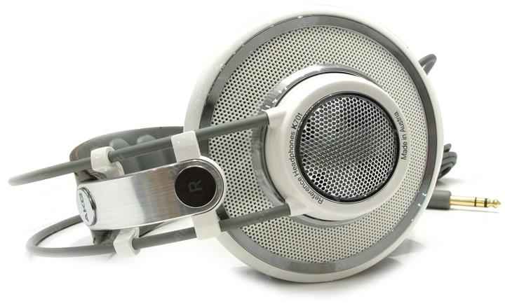 Фото AKG K701
