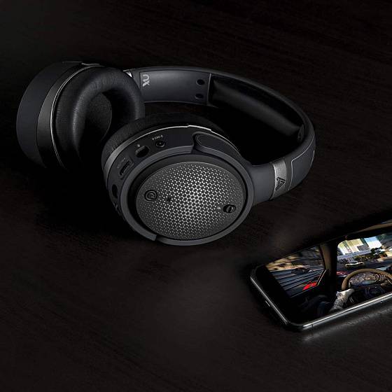 Фото Audeze Mobius Carbon