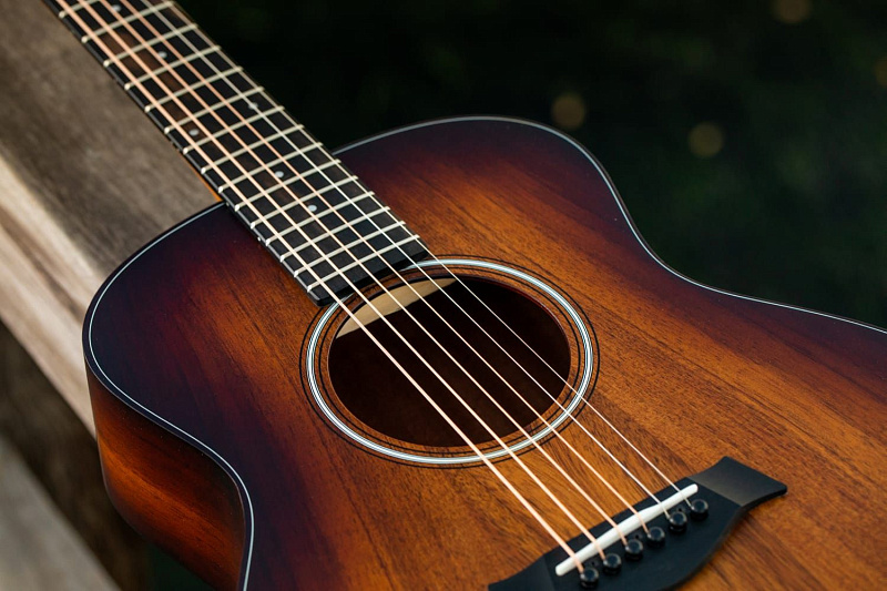 Фото TAYLOR GS Mini-e Koa Plus