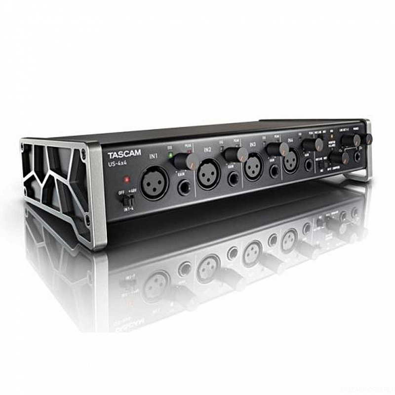 Фото Tascam US-4x4