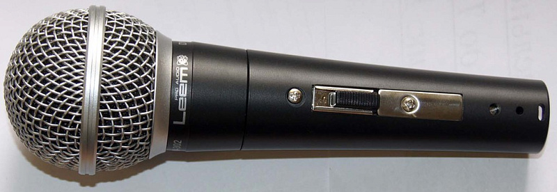 Фото Leem DM-302 Микрофон динамический для вокалистов проводной